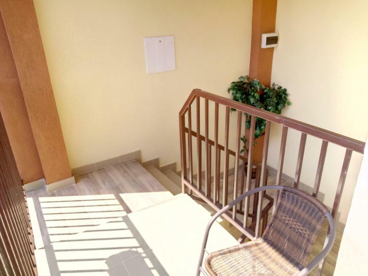 Camere De Inchiriat Carpati Hunedoara Exterior foto
